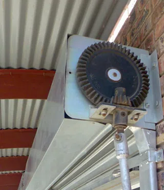 Englewood Garage Door Shop Englewood, CO 303-502-9952 - sb-rolling-garage-doors-01